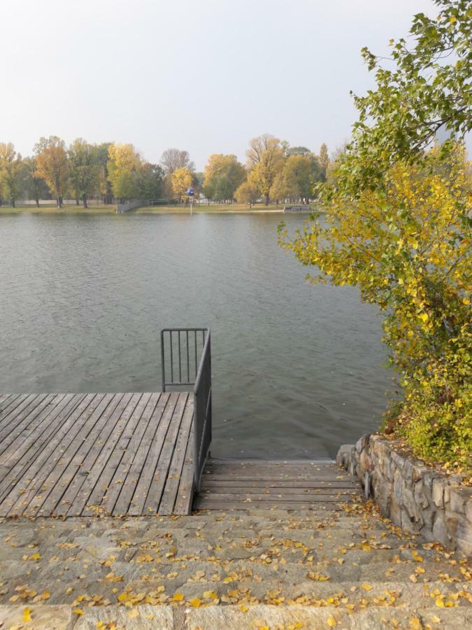 Bungalow at Lake Alte Donau Wien Exterior foto